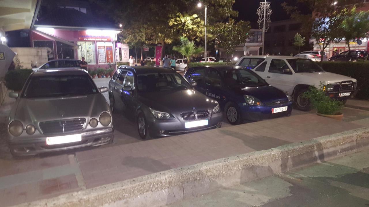 Brace Gjirokaster